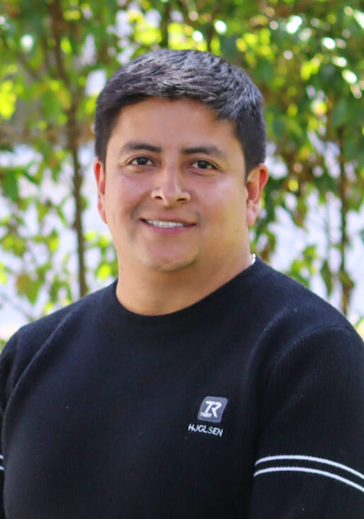 ISRAEL CHÁVEZ